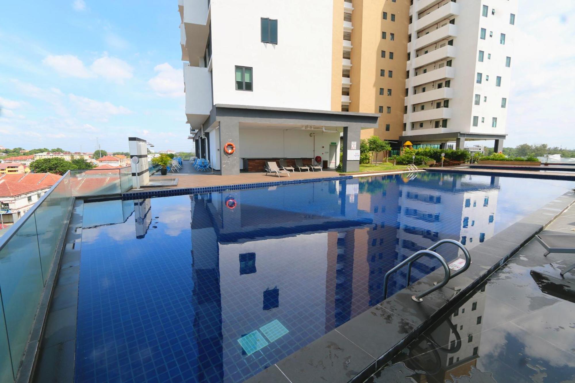 Pd 4 Bedrooms Duplex - Full Seaview Port Dickson