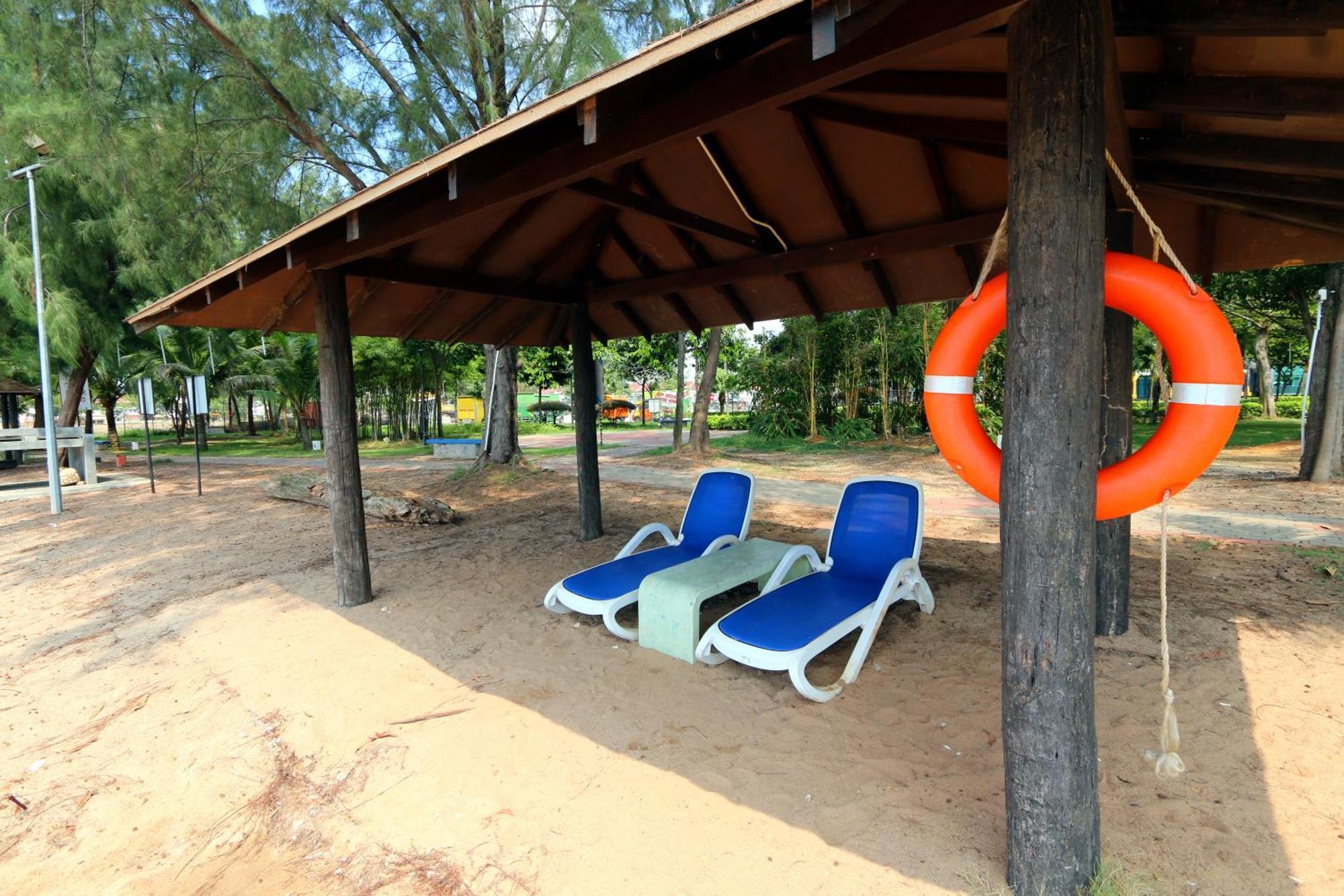 Pd 4 Bedrooms Duplex - Full Seaview Apartment Port Dickson